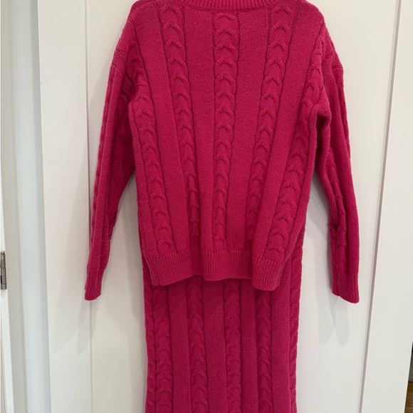 Pink Cable Knit Sweater Set - Picture 3 of 4